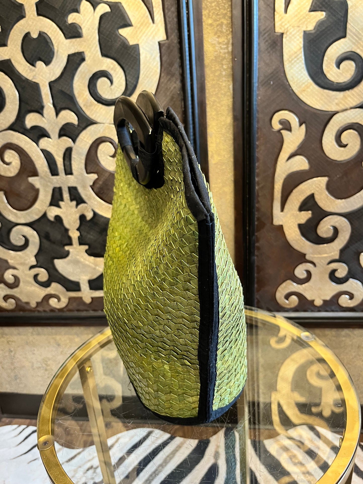 Lantern moon palm leaf green wicker tote handbag