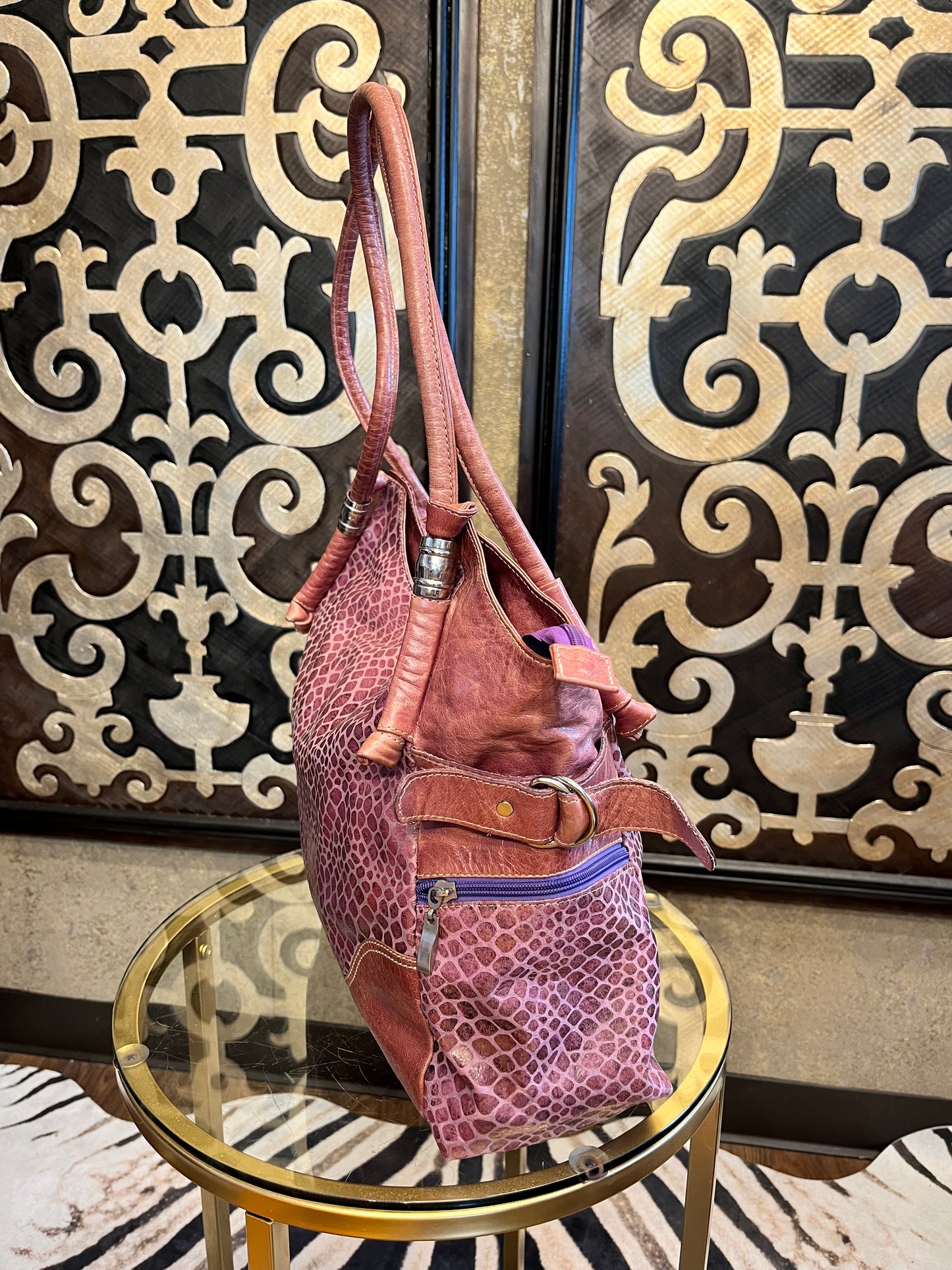 Rose croc leather purple trim vintage handbag