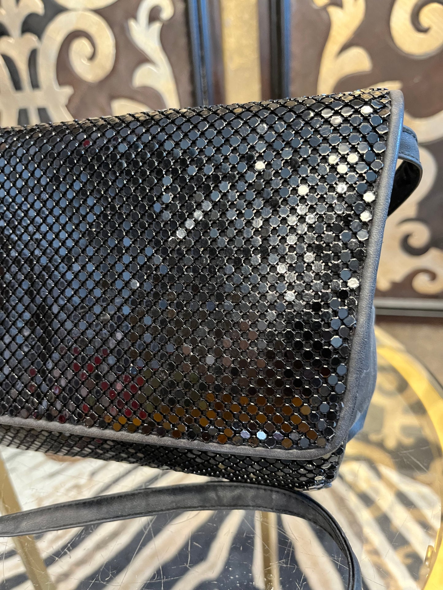 Whiting & Davis 1980s black metal mesh vintage strap handbag