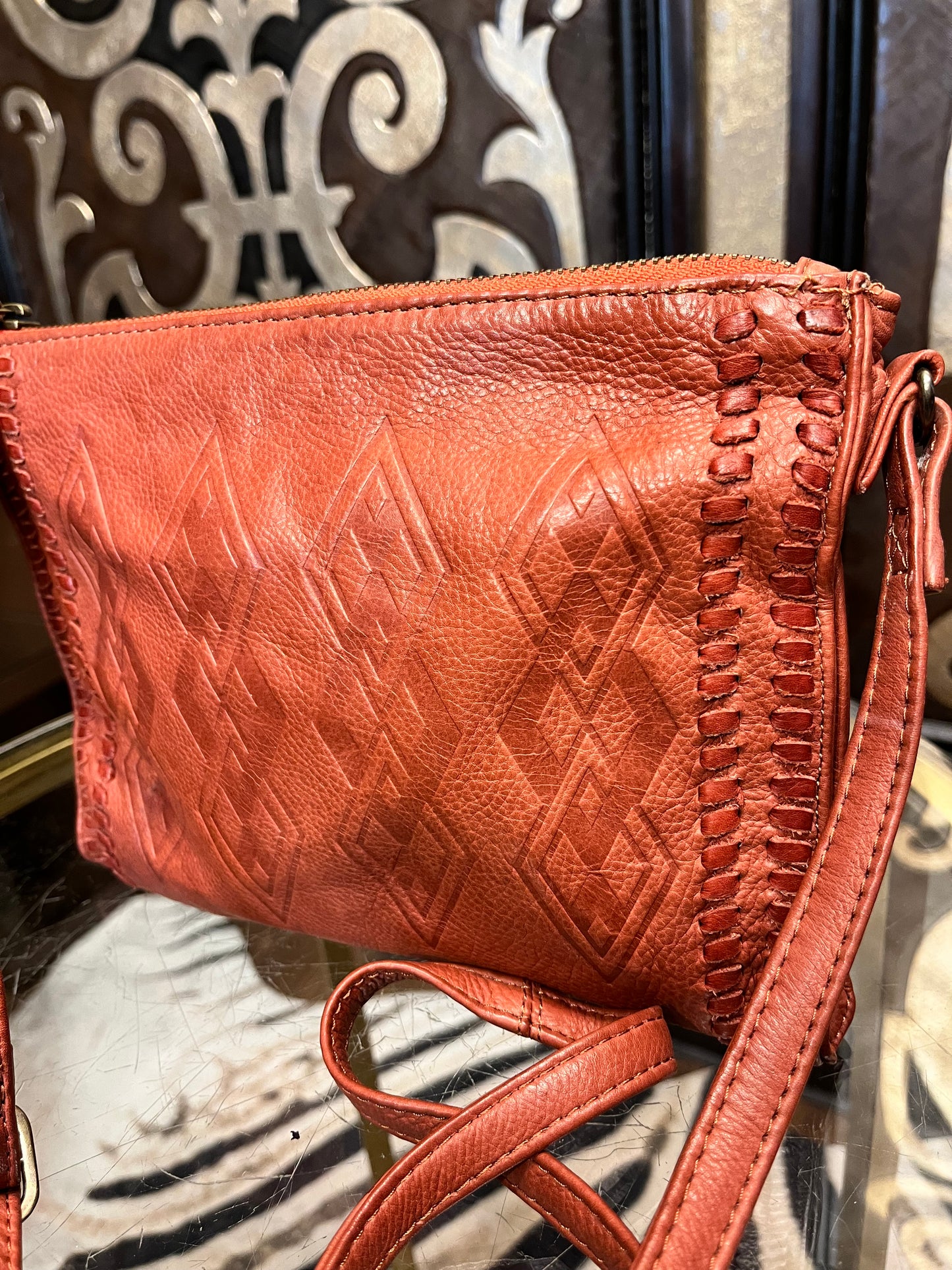 Day & Mood rose color leather embossed diamond print crossbody