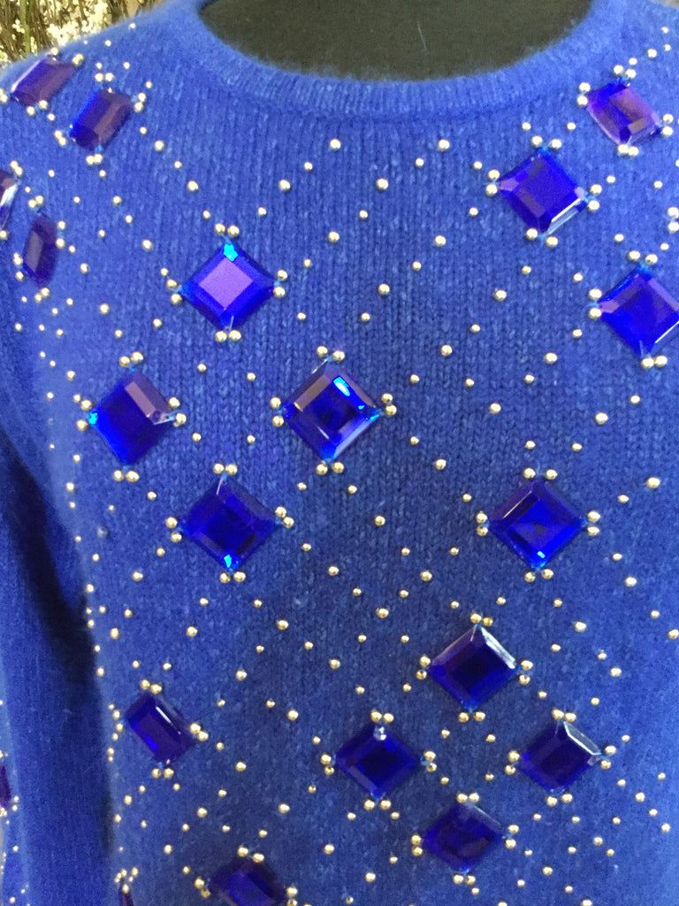 Vintage blue beaded gem top