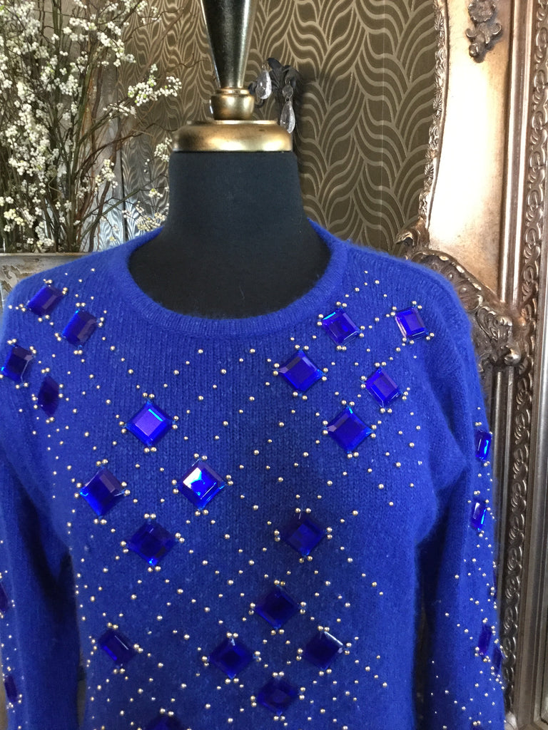 Vintage blue beaded gem top