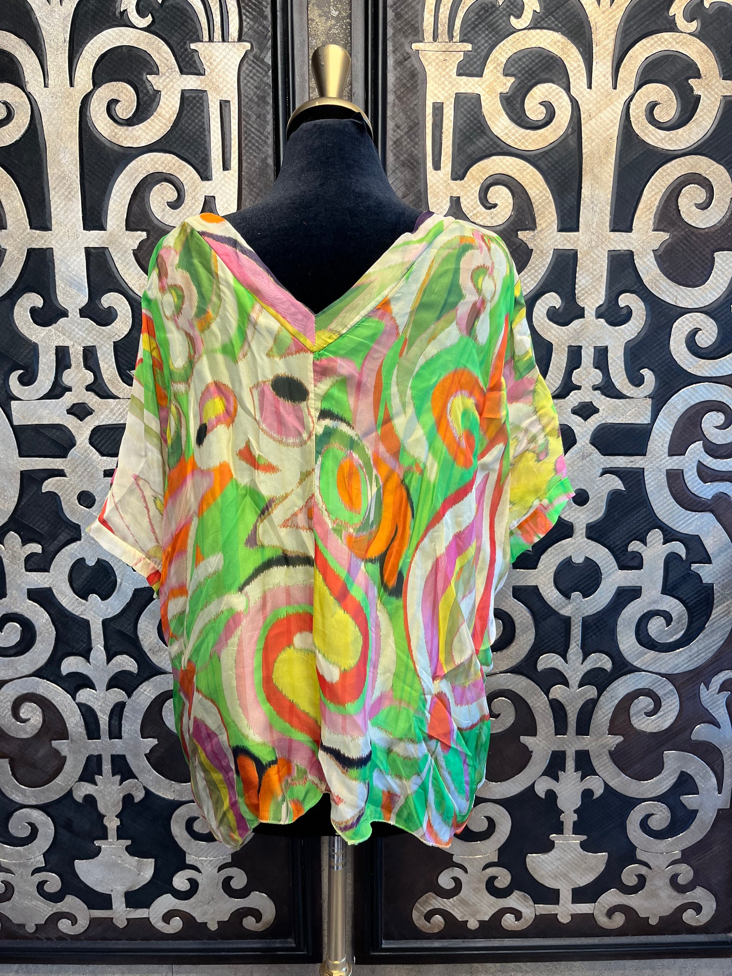 Gigi Moda Made in Italy silk swirl print top