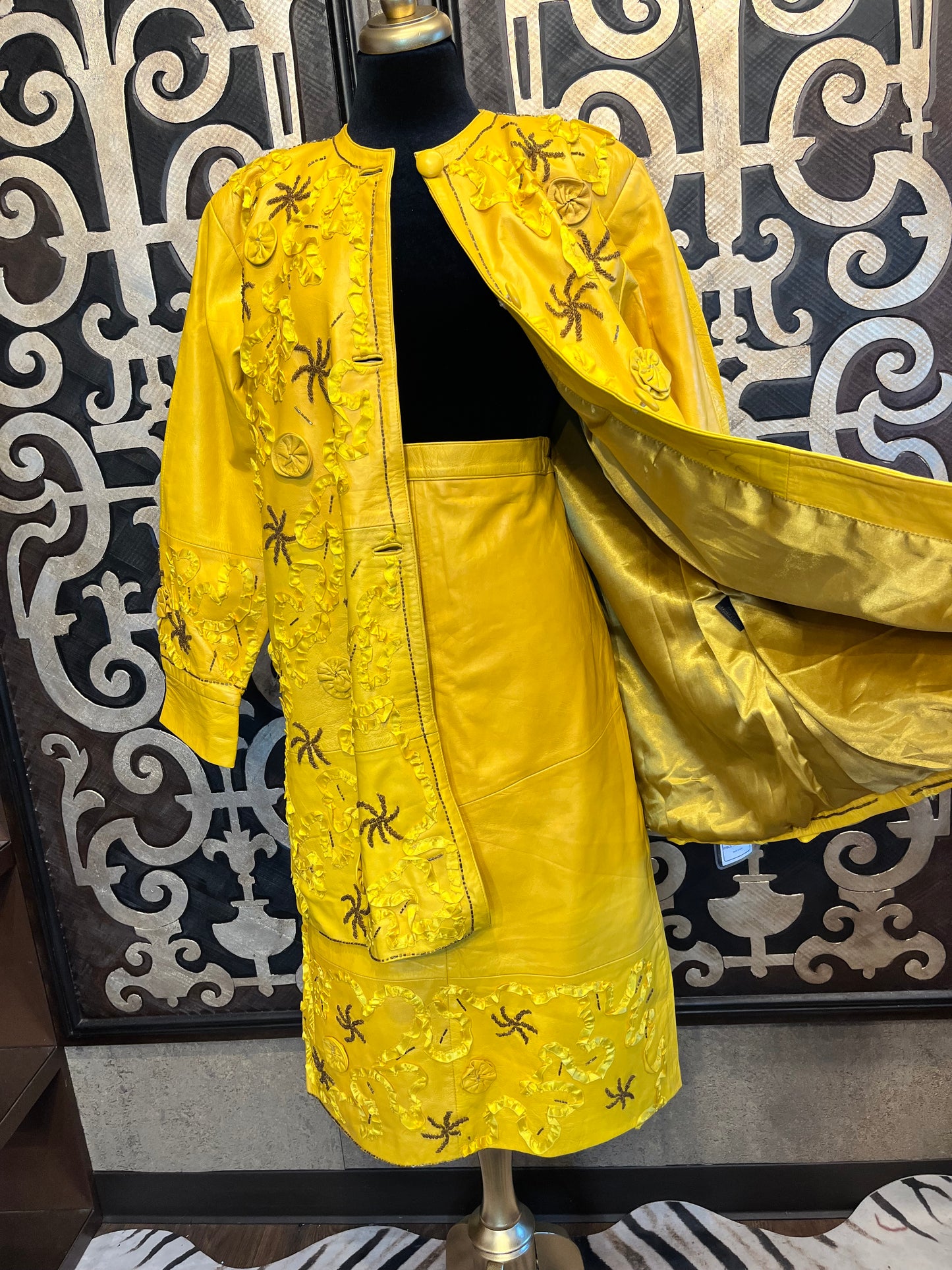 Life Style vintage NY yellow leather beaded coat & skirt