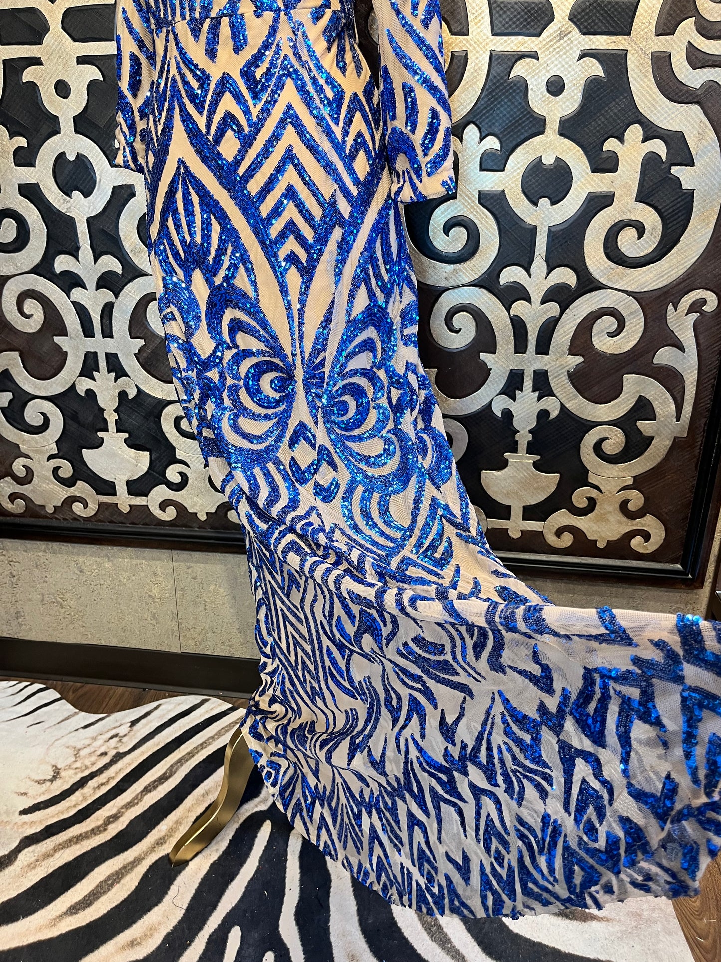 Elite nude blue sequin damask print grown